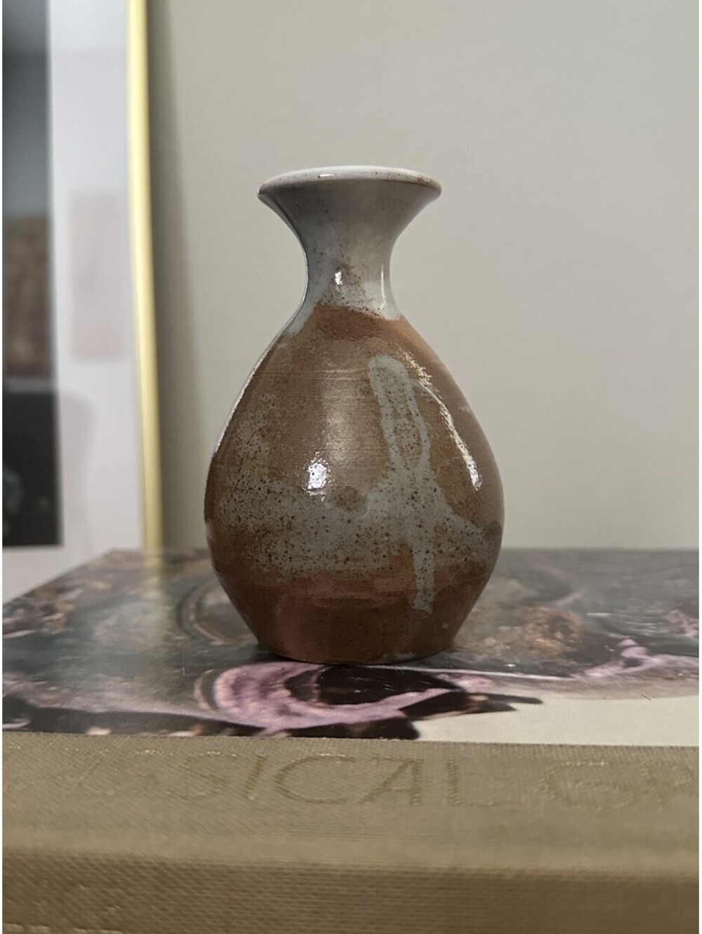 Vintage Handcrafted Signed Ceramic Bud Vase W/ Tan, Gray, And White Glossy Glaze